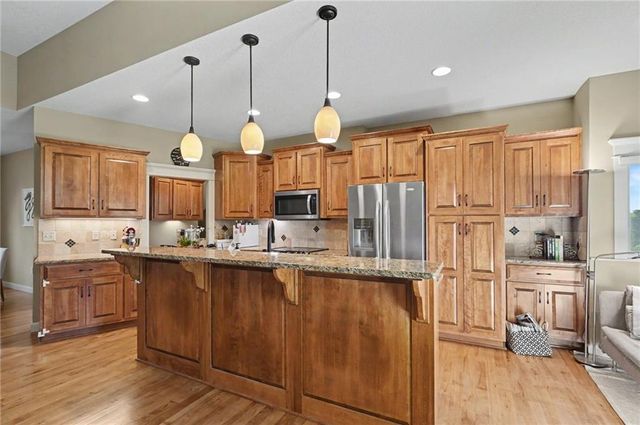 6205 Crystal Lane, Lawrence, KS 66049