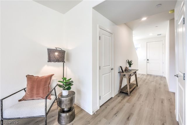 5129 HOLLYBURN Court, North Las Vegas, NV 89031