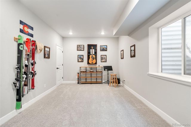 8477 Arapahoe Peak Street, Littleton, CO 80125