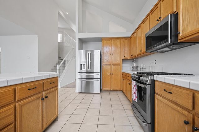 10412 Rubicon Ave, Stockton, CA 95219