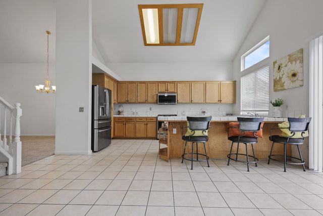 10412 Rubicon Ave, Stockton, CA 95219