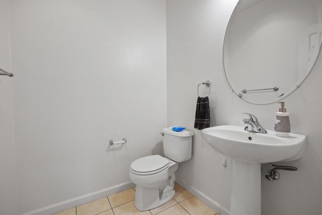 10412 Rubicon Ave, Stockton, CA 95219