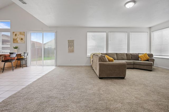 10412 Rubicon Ave, Stockton, CA 95219