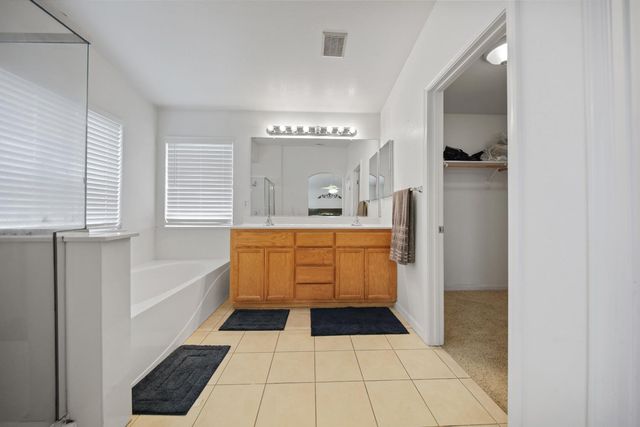 10412 Rubicon Ave, Stockton, CA 95219