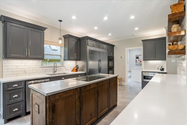 30108 Torrey Pines CIR, Georgetown, TX 78628