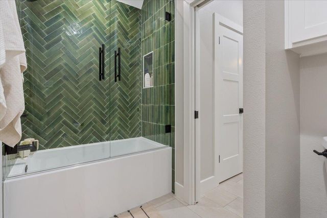 30108 Torrey Pines CIR, Georgetown, TX 78628