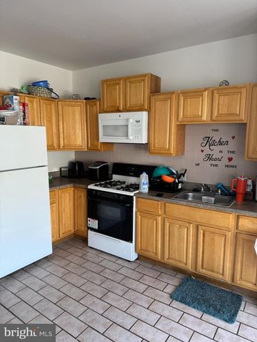 1736 MCCULLOH, Baltimore, MD 21217