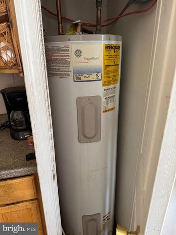 1736 MCCULLOH, Baltimore, MD 21217