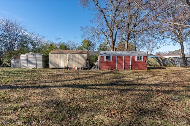 2521 Albert Pike Avenue, Fort Smith, AR 72904