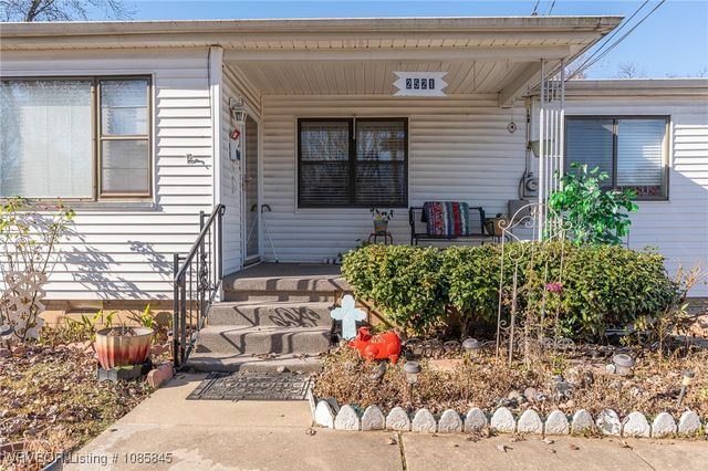 2521 Albert Pike Avenue, Fort Smith, AR 72904