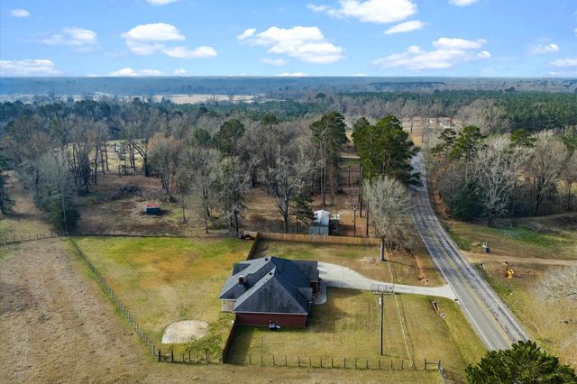 3737 FM 10, Gary, TX 75643