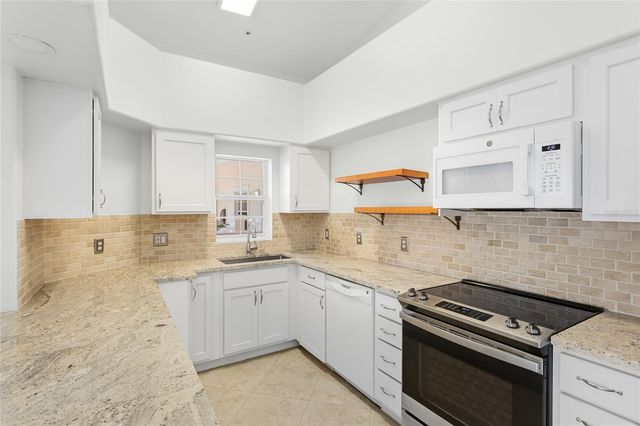 4244 CENTRAL SARASOTA PARKWAY 726, Sarasota, FL 34238