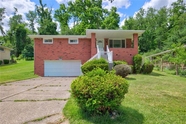 4684 Bowes Ave, West Mifflin, PA 15122