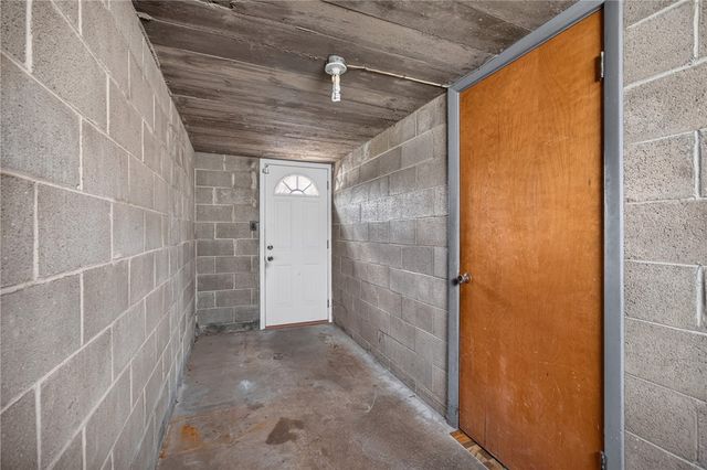 4684 Bowes Ave, West Mifflin, PA 15122