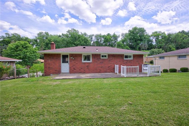 4684 Bowes Ave, West Mifflin, PA 15122