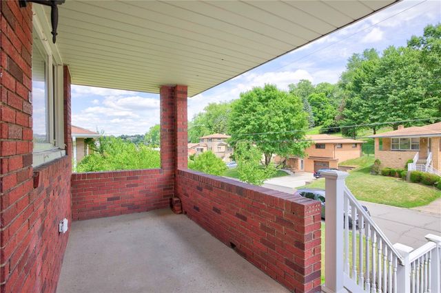 4684 Bowes Ave, West Mifflin, PA 15122