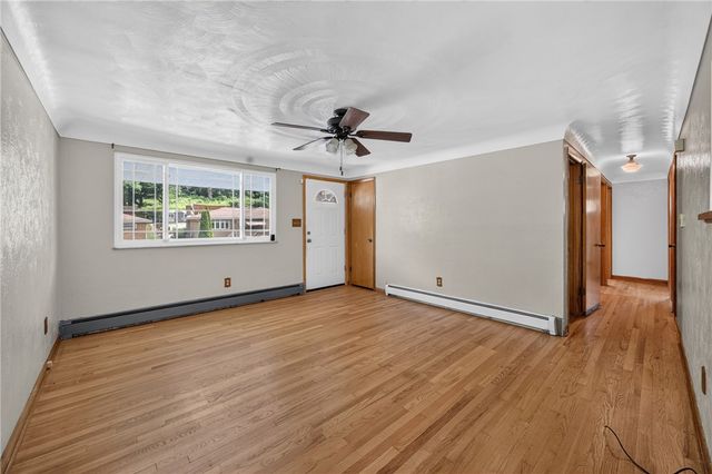 4684 Bowes Ave, West Mifflin, PA 15122