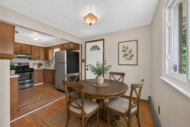4684 Bowes Ave, West Mifflin, PA 15122
