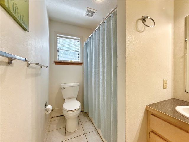 5 Wood Circle, Eureka Springs, AR 72632