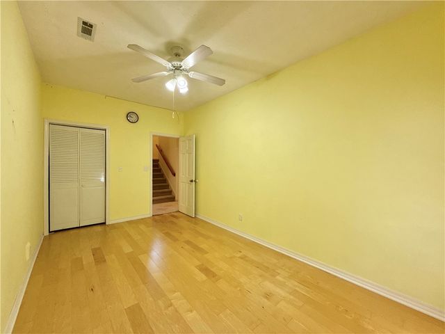 5 Wood Circle, Eureka Springs, AR 72632