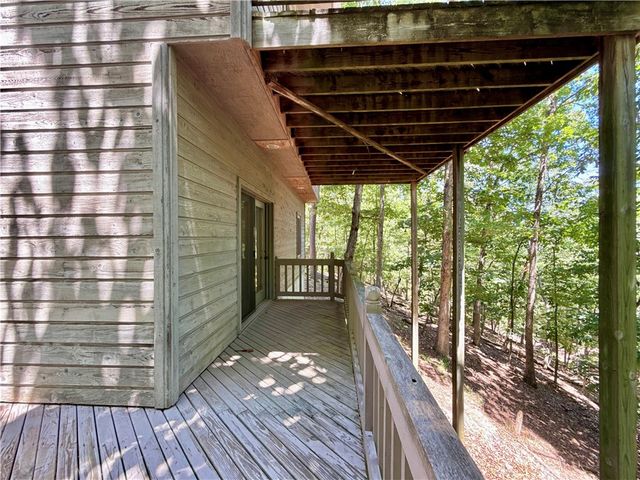 5 Wood Circle, Eureka Springs, AR 72632