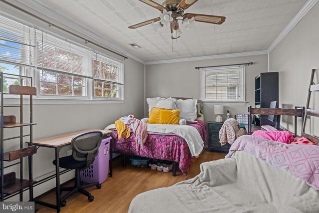 148 E CENTRAL AVENUE, Hammonton, NJ 08037