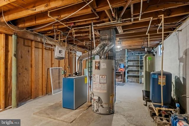 148 E CENTRAL AVENUE, Hammonton, NJ 08037