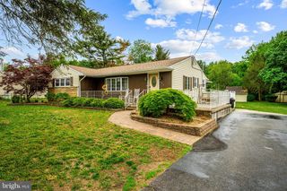 148 E CENTRAL AVENUE, Hammonton, NJ 08037