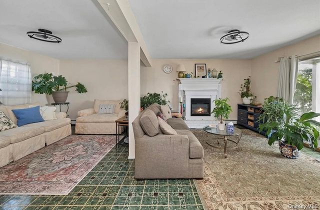 54 Acapulco Street, Atlantic Beach, NY 11509