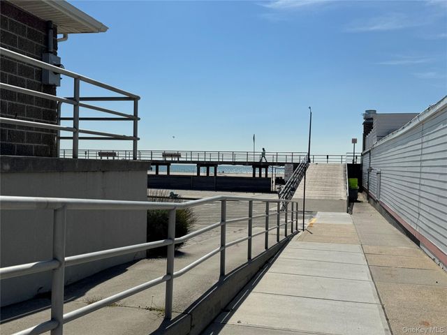 54 Acapulco Street, Atlantic Beach, NY 11509