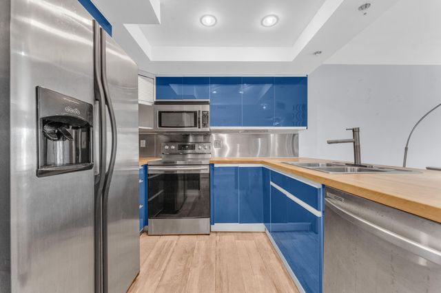 3004 NE 5th Terrace 206-c, Wilton Manors, FL 33334