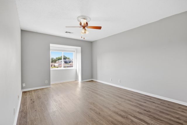 1039 Heritage Dr, Madison, TN 37115
