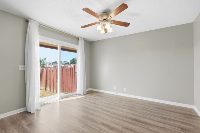 1039 Heritage Dr, Madison, TN 37115