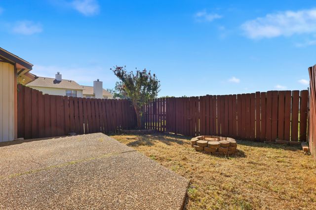 1039 Heritage Dr, Madison, TN 37115