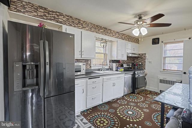 2900 SPRUCE ST, Harrisburg, PA 17109