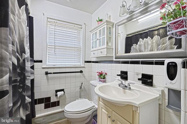 2900 SPRUCE ST, Harrisburg, PA 17109