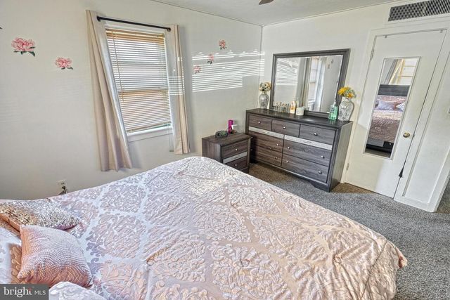 2900 SPRUCE ST, Harrisburg, PA 17109