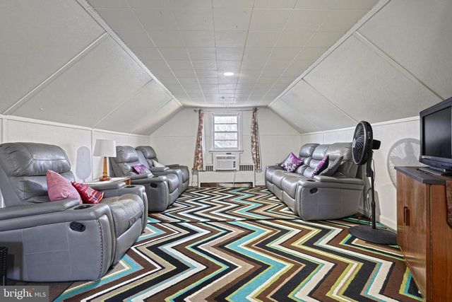 2900 SPRUCE ST, Harrisburg, PA 17109