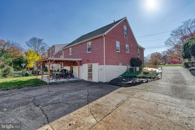 2900 SPRUCE ST, Harrisburg, PA 17109