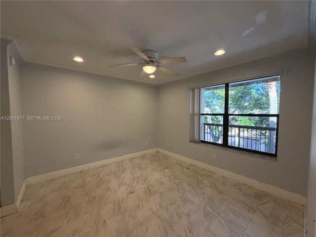 4441 W Mcnab Rd 21, Pompano Beach, FL 33069