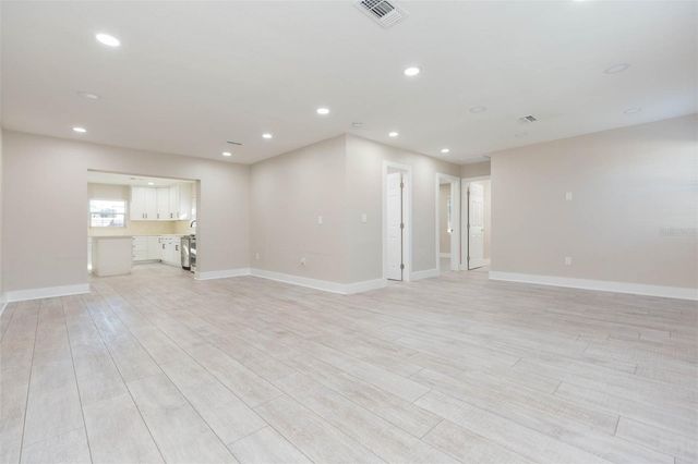 4203 W OKLAHOMA AVENUE, Tampa, FL 33616