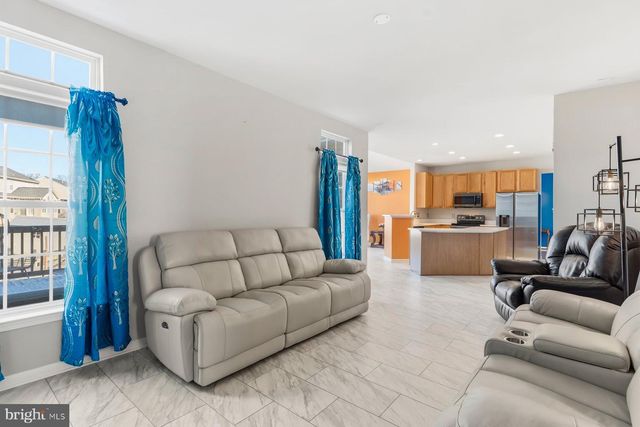 6171 MCCARTHY DR, King George, VA 22485