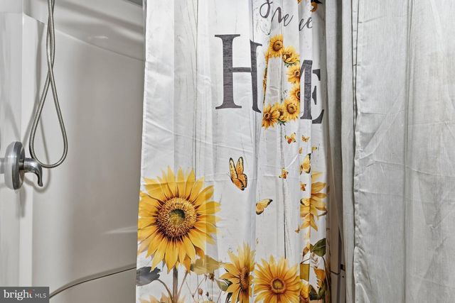 6171 MCCARTHY DR, King George, VA 22485