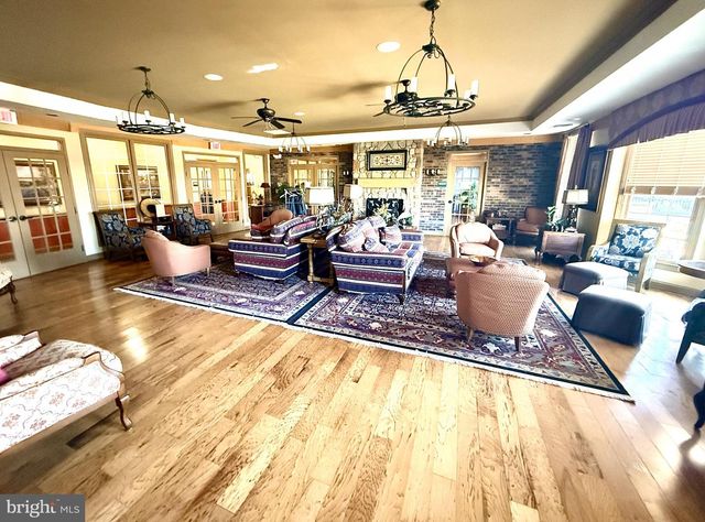 6171 MCCARTHY DR, King George, VA 22485