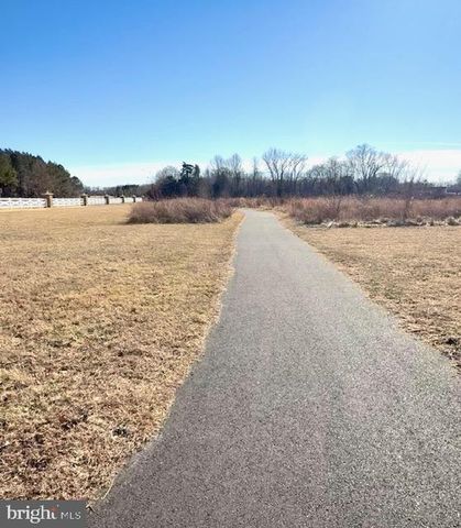 6171 MCCARTHY DR, King George, VA 22485