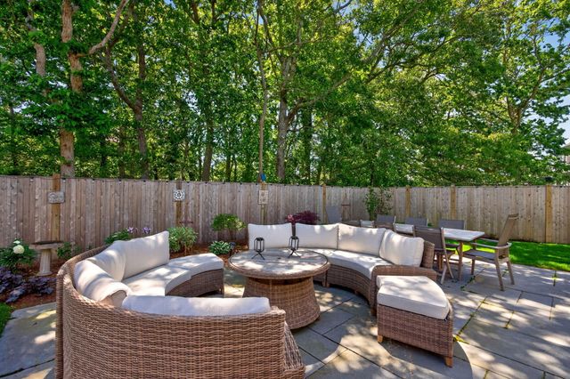 60 Bayberry Road, West Yarmouth, MA 02673