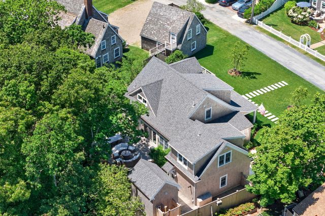 60 Bayberry Road, West Yarmouth, MA 02673