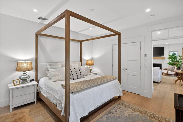 60 Bayberry Road, West Yarmouth, MA 02673