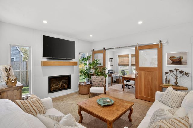60 Bayberry Road, West Yarmouth, MA 02673