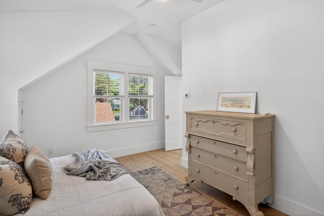 60 Bayberry Road, West Yarmouth, MA 02673